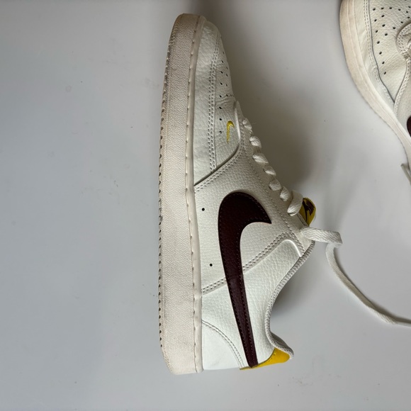 Nike Air Force 1 07 Photon Dust Red Swoosh with Yellow Detail - 8.5 - Picture 6 of 8